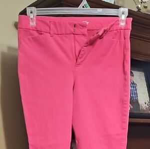 Women's Pink Capris